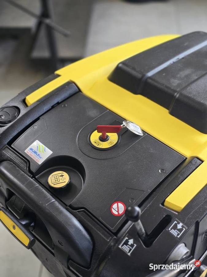ZAMIATARKA KARCHER 7540 W Bp Elektryczne