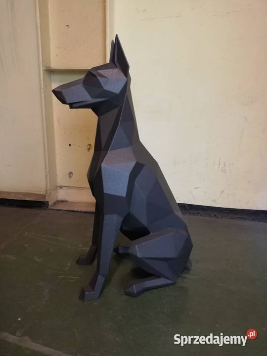 Rzeźba rękodzieło pies z metalu doberman Sandomierz