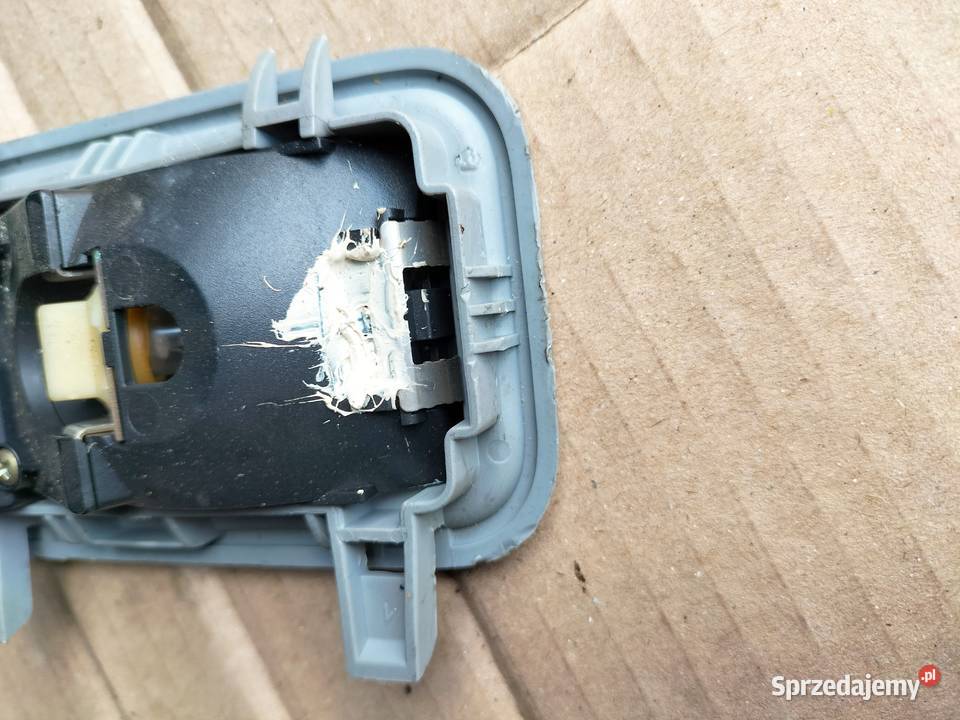 PEUGEOT 306 LAMPKI PODSUFITKI OŚWIETLENIE KABINY Kamień-Kolonia
