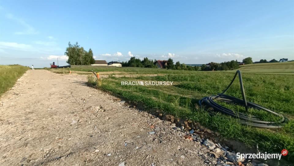 Działkę sprzedam 2503m2 Sieciechowice Długa 32m małopolskie sprzedam