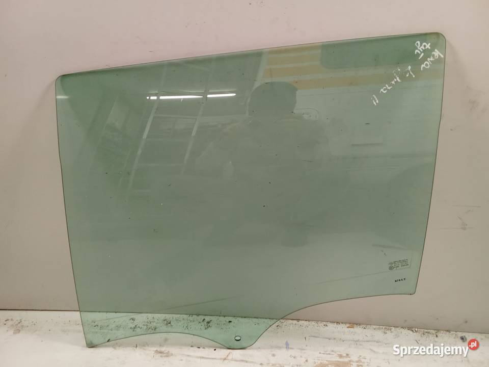 Szyba Drzwi Lewa Tylna Renault Laguna II 00