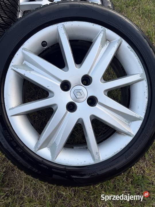 Felgi aluminiowe Renault 17 z oponami Chełm