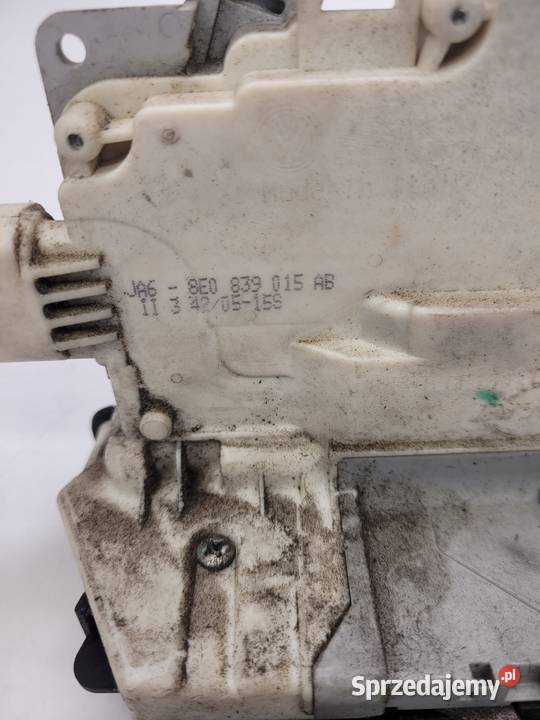ZAMEK DRZWI LEWY TYŁ AUDI 8E0839015AB 8 PIN