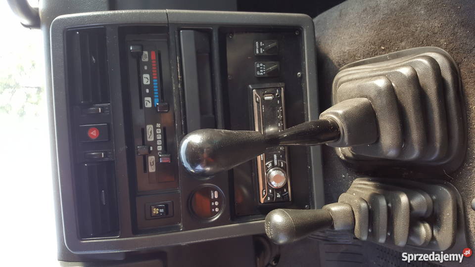 Sprzedam Nissan Patrol GR Y60 28 DT hak śląskie Kobiór