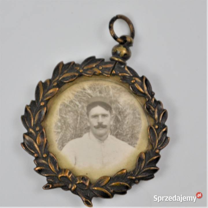 Wisiorek medalion wieniec laurowy z fotografią