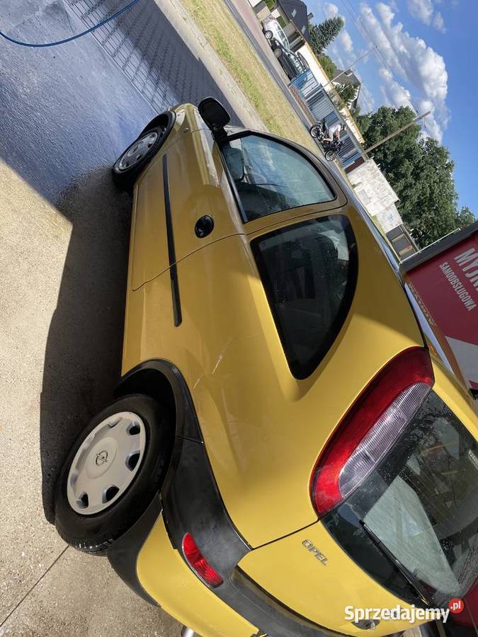 Opel Corsa C 2001r manualna Stary Wołów sprzedam