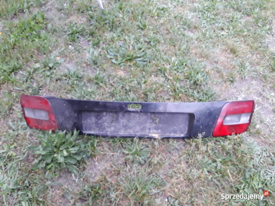 Blenda tylnej klapy Volvo v40 9600 Kraków