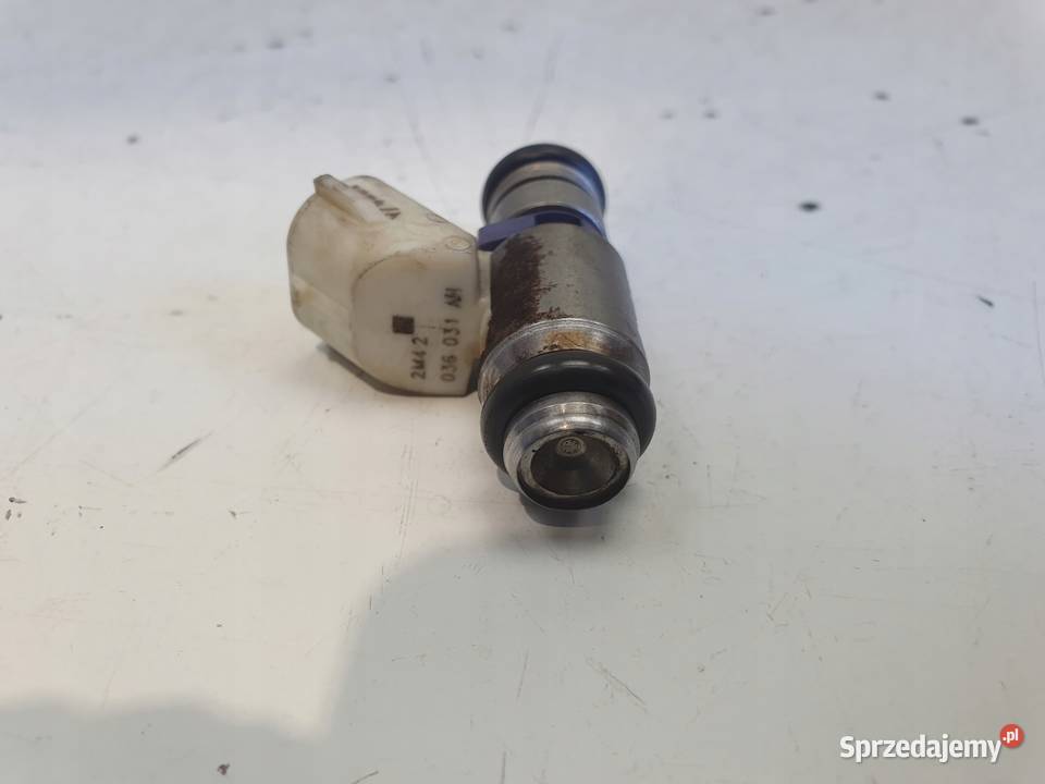 Skoda Roomster 14 16V WTRYSKIWACZ wtrysk Janów