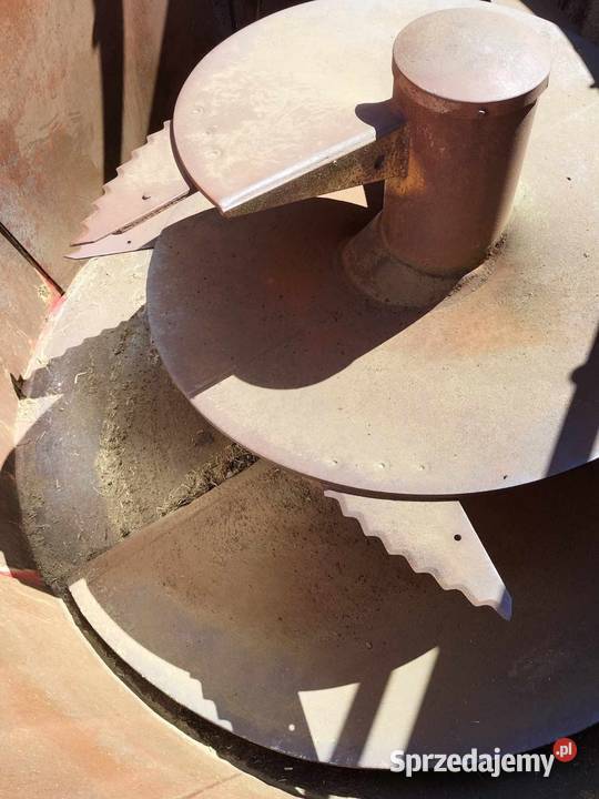 Paszowóz Sano wóz paszowy nieuszkodzony wielkopolskie Leszno