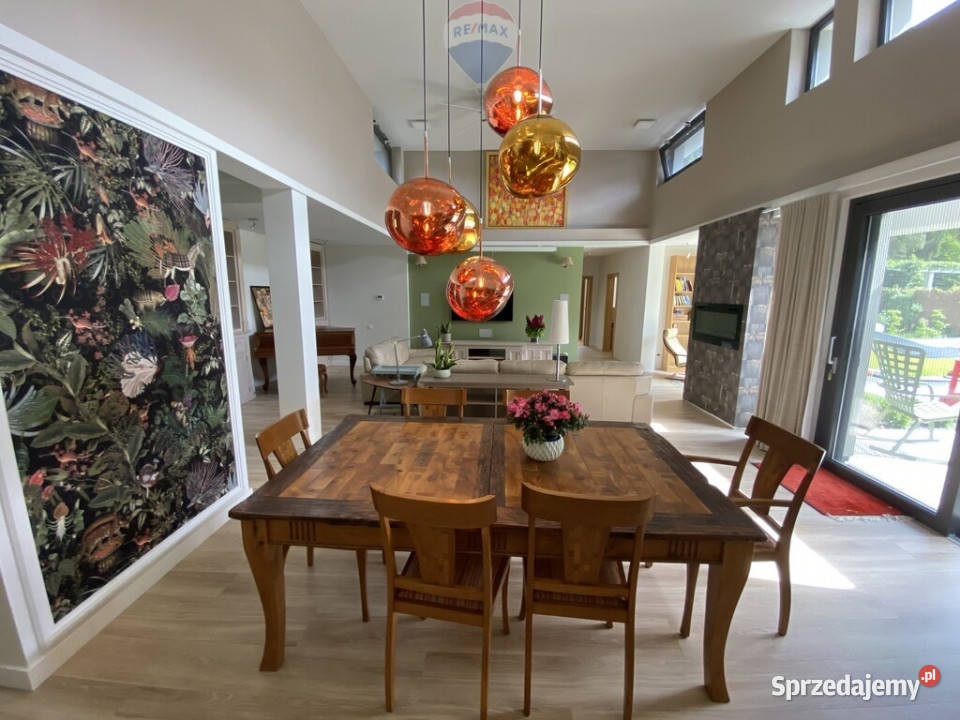 Nowoczesny dom na wynajem w Konstancin-Jeziorna