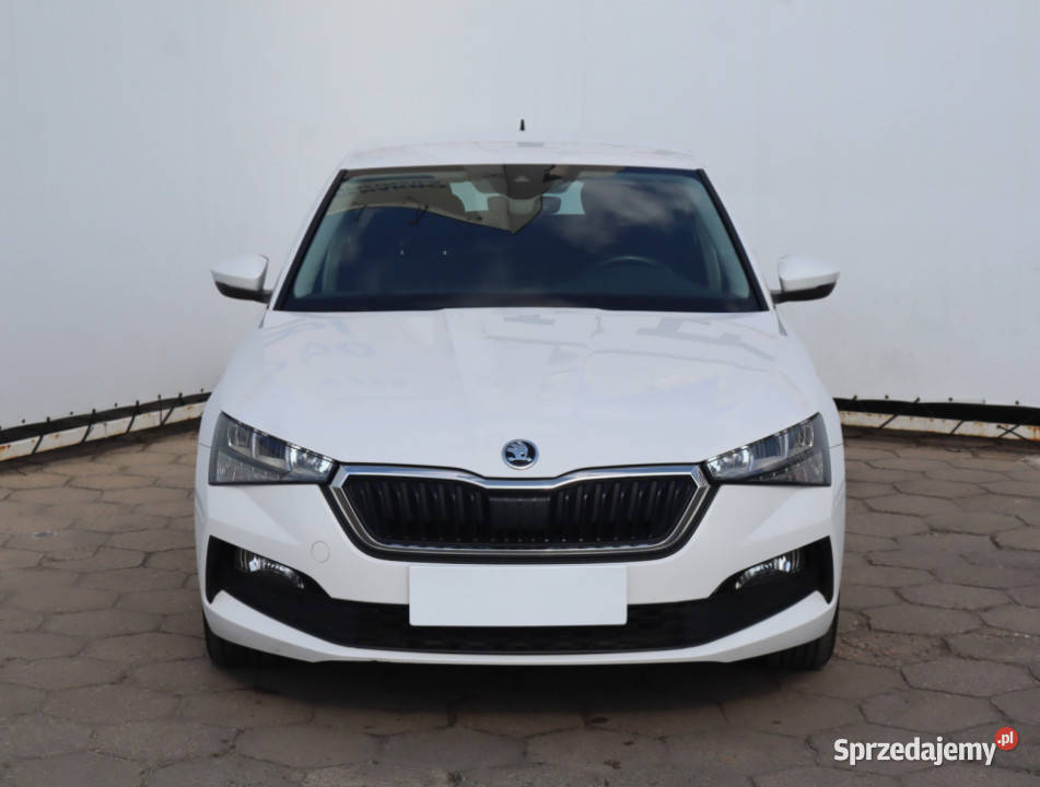 Skoda Scala 10 TSI elektryczne lusterka