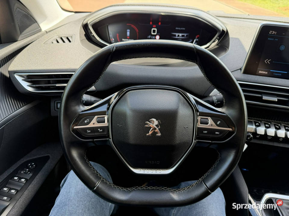Peugeot 5008 Peugeot 5008 Active 7osobowy światła przeciwmgielne Samochody osobowe Gostyń