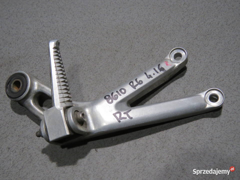 YAMAHA 600 YZF R6 1999 set stopka nóżka podnóżek