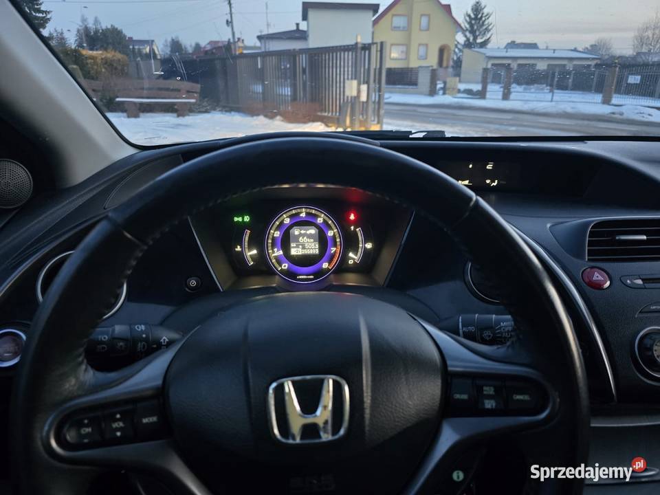 Honda Civic 2006 18 benzyna 140 koni Civic Pionki
