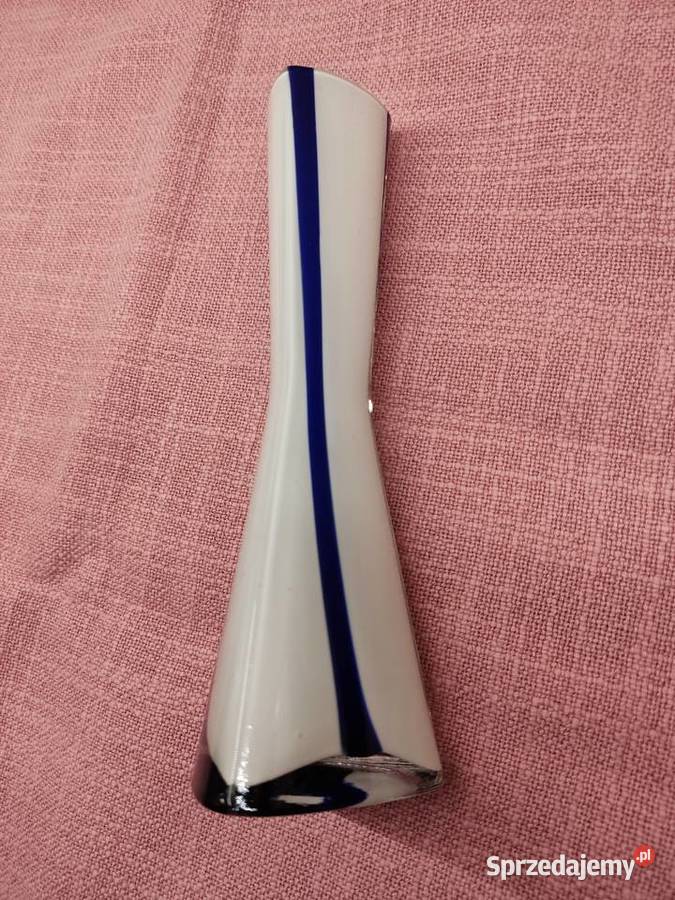 Wazon trójkątny na kwiaty Głuchołazy