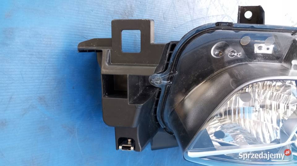 LAMPA REFLEKTOR PRAWY PRZÓD EU KR8251030 MAZDA osobowe wielkopolskie Nowy Tomyśl