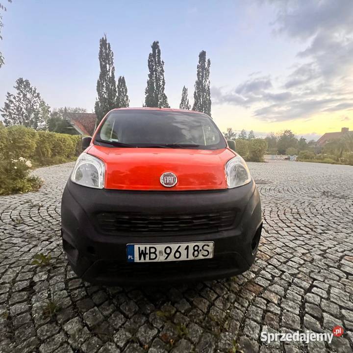 Syndyk sprzeda samochód Fiat Fiorino sprzedam