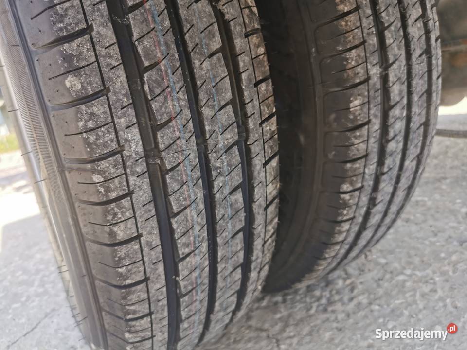 Iveco Daily 35C13 kiper Hak klima bliźniak Książ Wielki