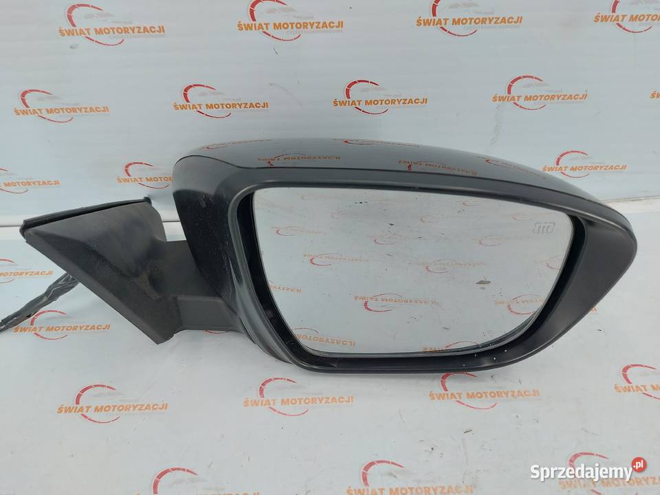 NISSAN XTRAIL III T32 17r lusterko prawe kamera sprzedam