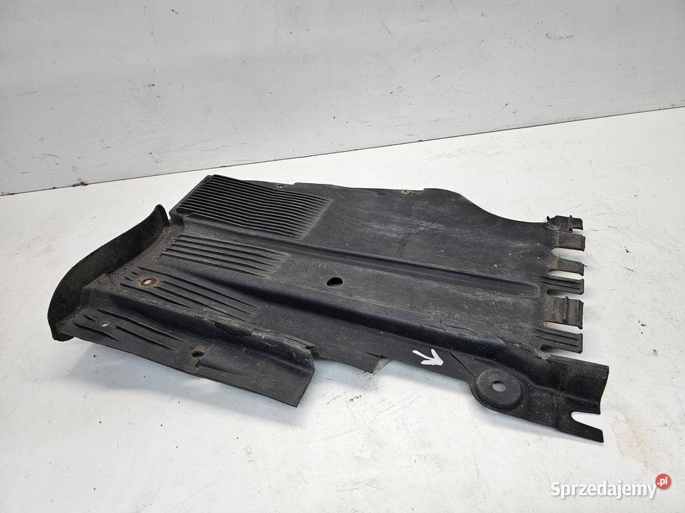 OSŁONA PODWOZIA LEWY TYŁ AUDI A4 B8 8K0825215D osobowe Przystajń
