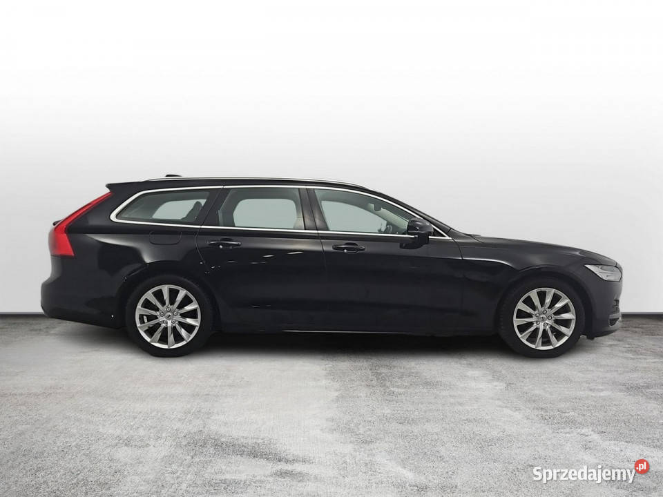 Volvo V90 D4 SCR Momentum Pro Z Polskiego Salonu Warszawa