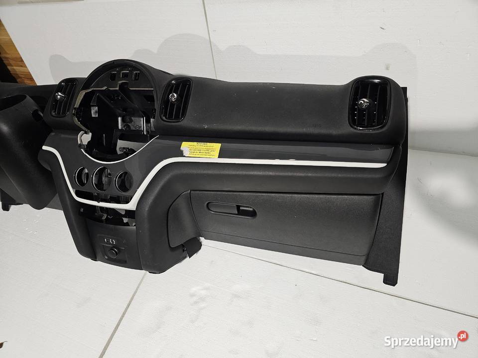 Deska rozdzielcza komplet Mini F60 Marki
