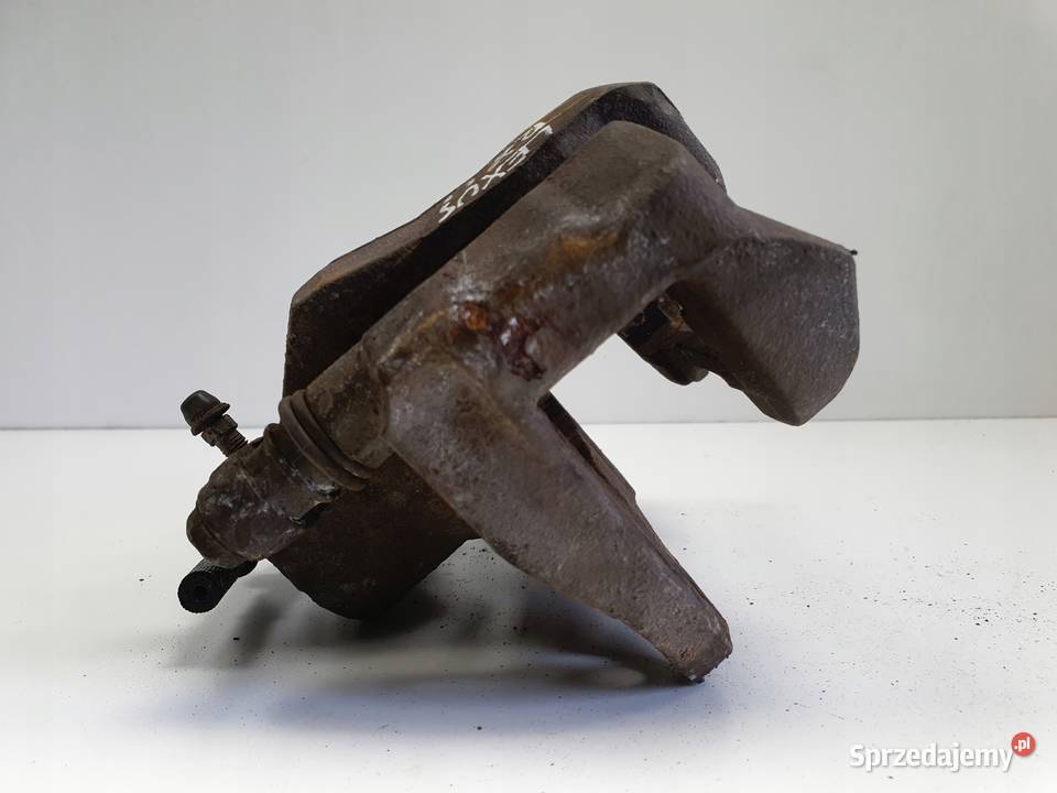 Lexus RX RAV4 PRZEDNI ZACISK HAMULCOWY prawy Zaciski i jarzma Rudka