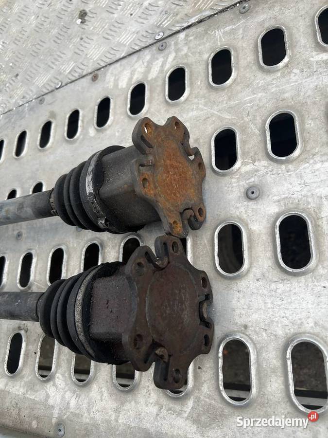 Półoś PRAWA LEWA Audi A6 C6 06r 20tfsi automat Darłowo