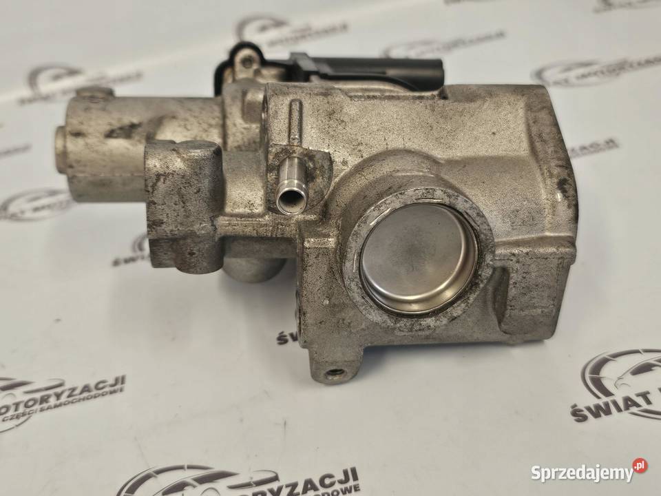 AUDI A5 30 TDI V6 CAP 240 10r Zawór EGR