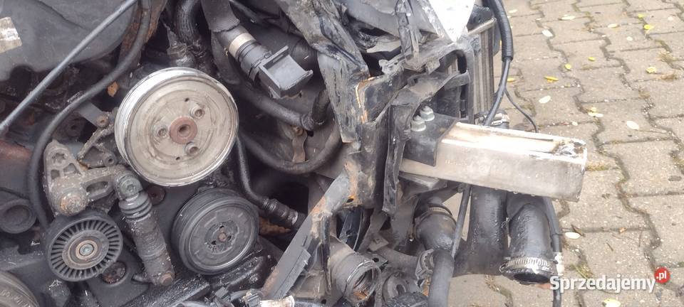 audi a6 c6 30 tdi4x4uszkodzony przódpali jeździ Podłęże sprzedam