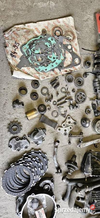 Suzuki RM 250 9596r pozostałości cześci Wieluń