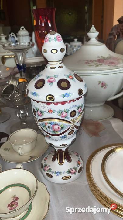 Bohemia wazon w stylu Biedermeier szkło rubinowe pomorskie Gdańsk
