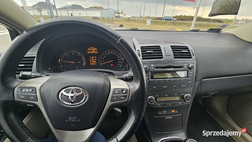 Toyota avensis t27 kombi Opole sprzedam