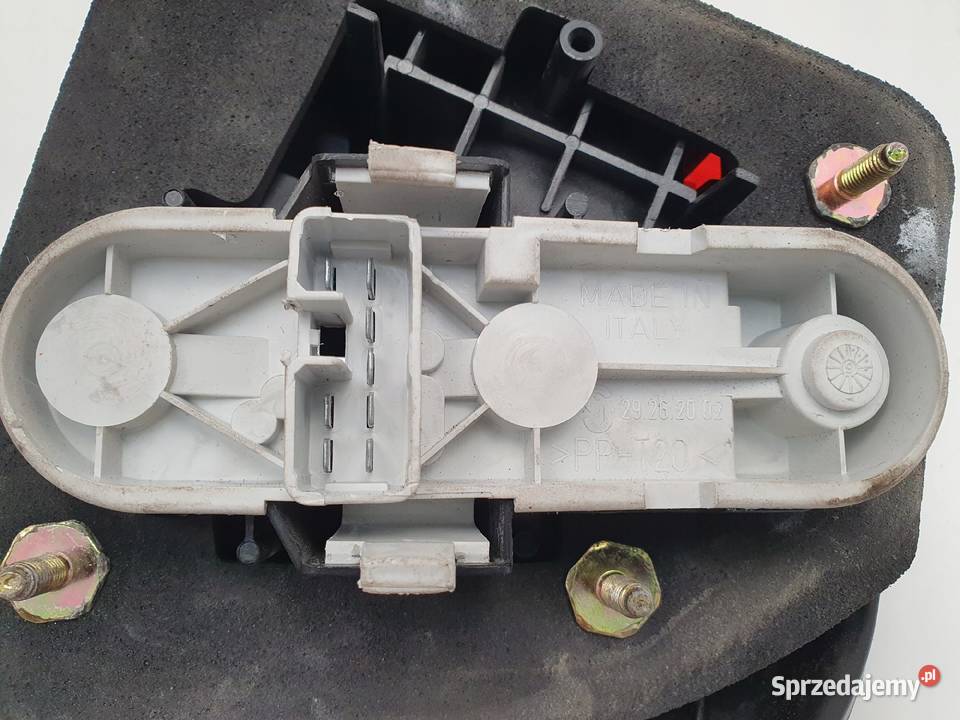 Volvo V40 I 9599r TYLNA LAMPA LEWA lewy tył Motoryzacja Chełm