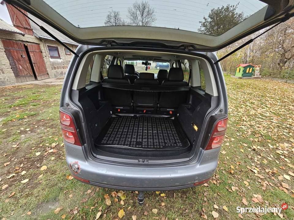 Volkswagen Touran 2007 170koni światła przeciwmgielne Touran