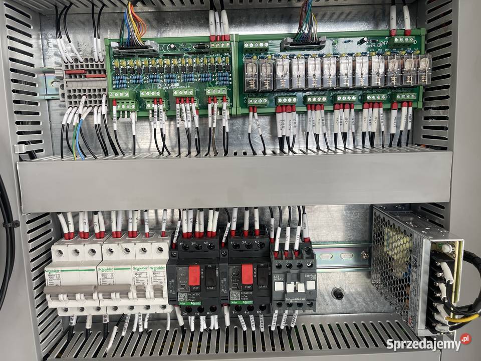 Centrum obróbkowe CNC wiertarko gwinciarka CNC Rzeszotary sprzedam