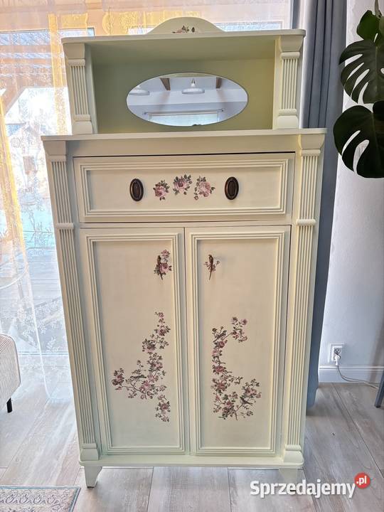 Bieliźniarka stylizowana pastelowa wysoka Dom i Ogród