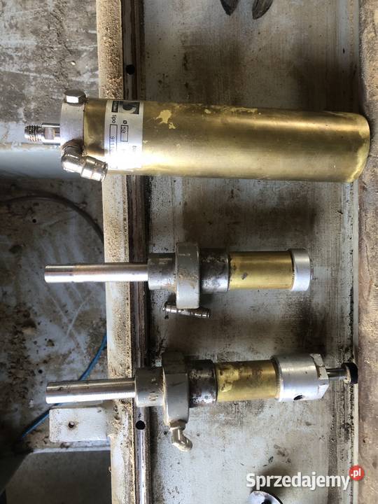 Siłowniki pneumatyczne skok 170mm fi 50mm skok Nowe Brzesko sprzedam