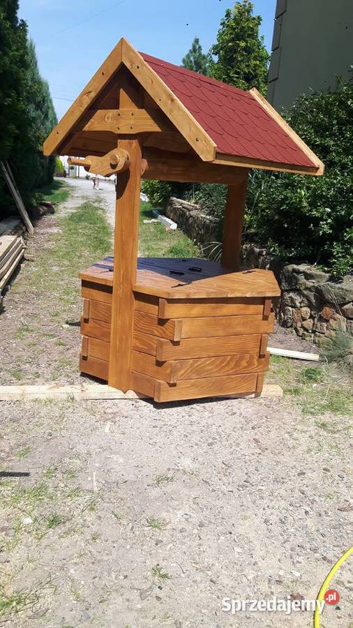 Studnia ogrodowa drewniana Mega solidna