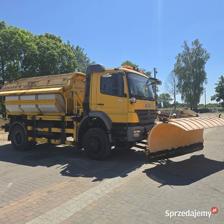 Marcedes Axor 4x4 Pługopiaskarka pług 2010 manualna Parczew