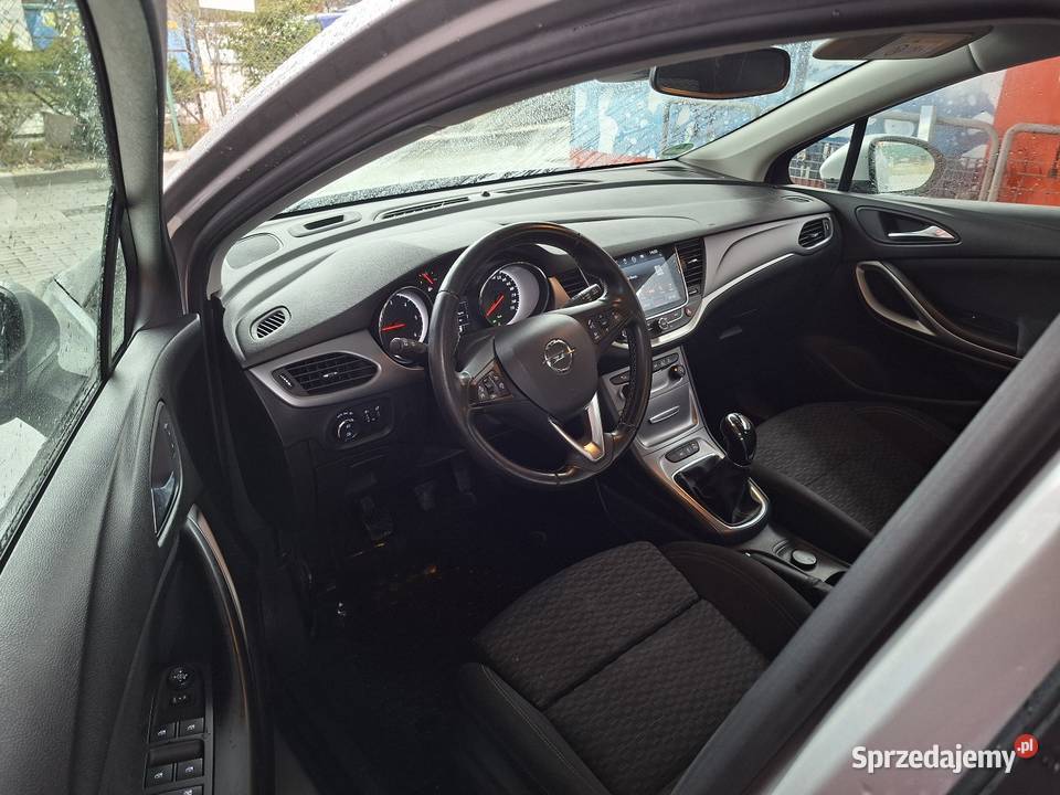 OPEL ASTRA K 2018r 16 tdci długie opłaty manualna dolnośląskie Wrocław