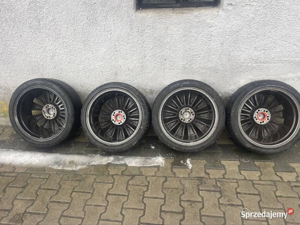 Sprzedam felgi 18 stki z oponami Średnica 18" łódzkie Poddębice