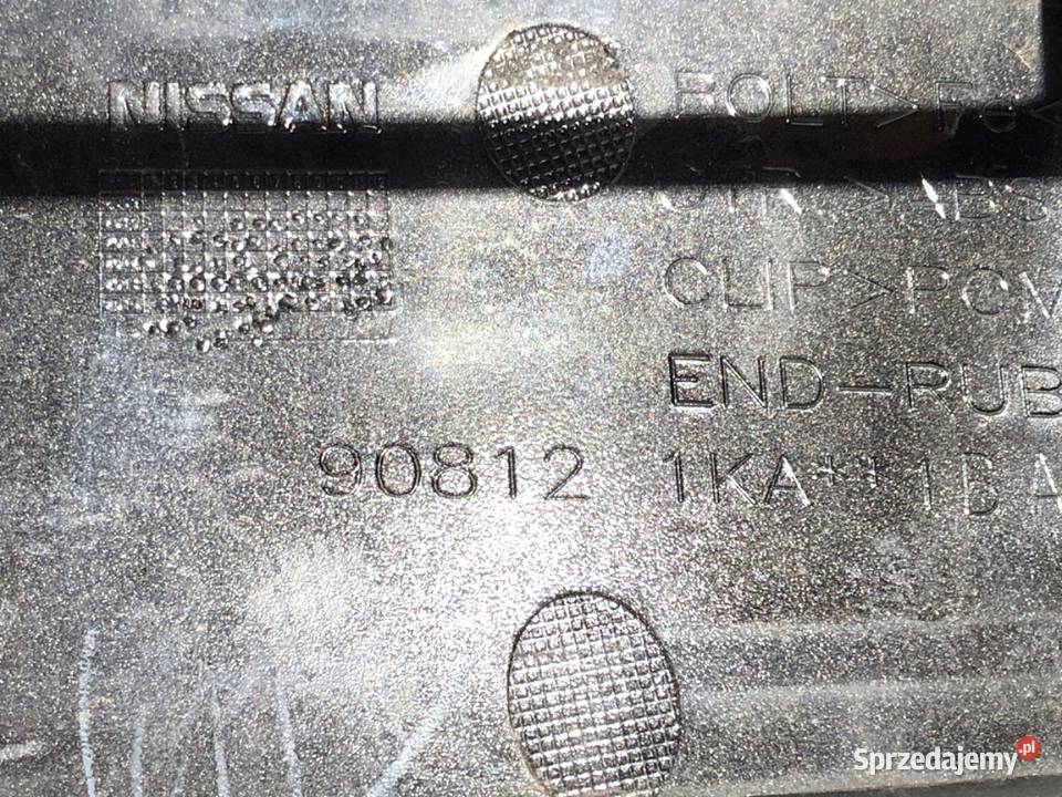 LISTWA KLAPY TYŁ NISSAN JUKE F15 Crossover Black osobowe