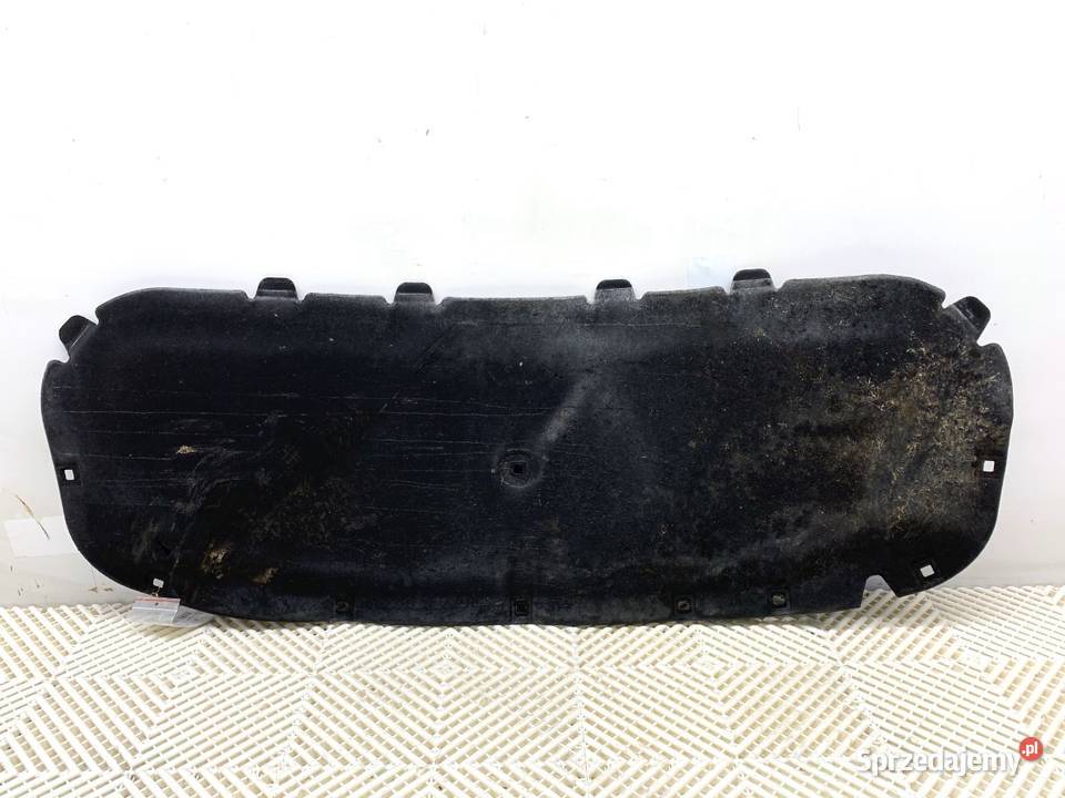 WYGŁUSZENIE MASKI VW TOURAN Minivan