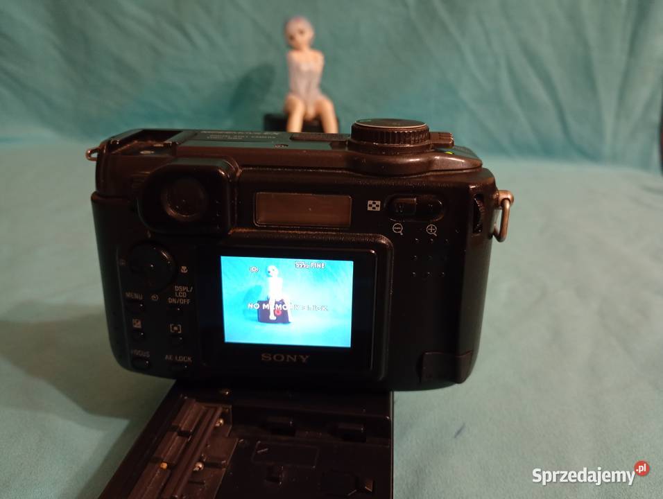 Sony DSCS85 Historia fotografii cyfrowej na Katowice