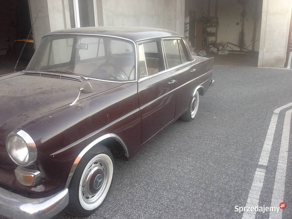 Mecedes W110 190C Skrzydlak 1961 190
