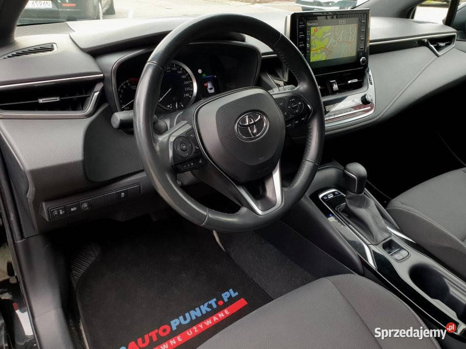 Toyota Corolla 2019r Salon Fvat 23 Bezwypadkowy hybryda Rzeszów