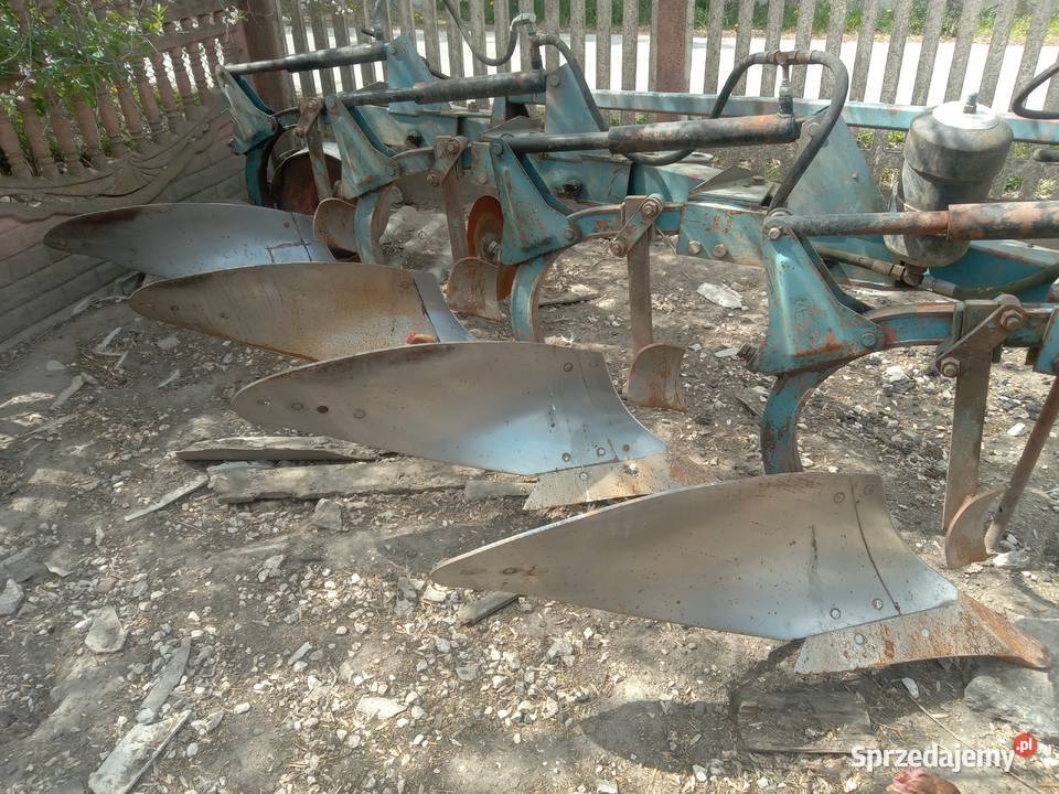 Sprzedam ciagnik deutz agroton 85 pługi 4 overum świętokrzyskie Janowice Raczyckie sprzedam