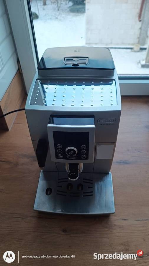 Ekspres ciśnieniowy do kawy DeLonghi Ecam 23460 Ciechanów