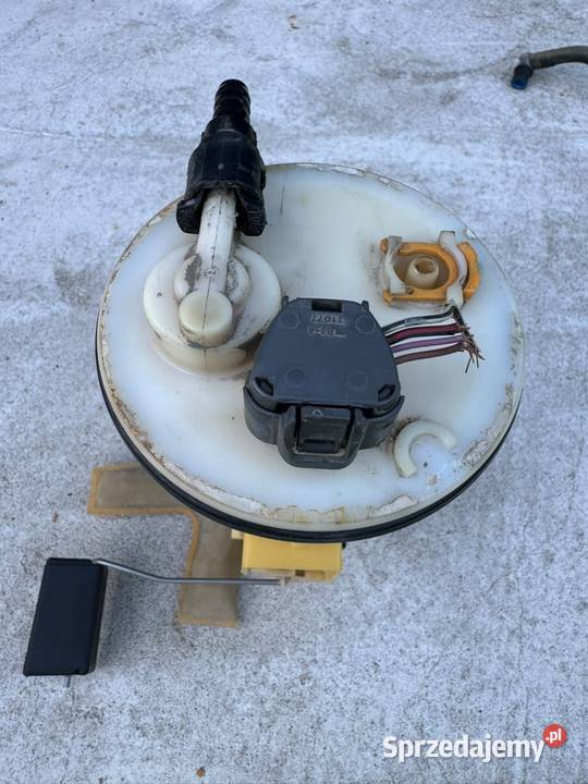 Pompa paliwa Toyota Yaris Japonia sprawna Brok
